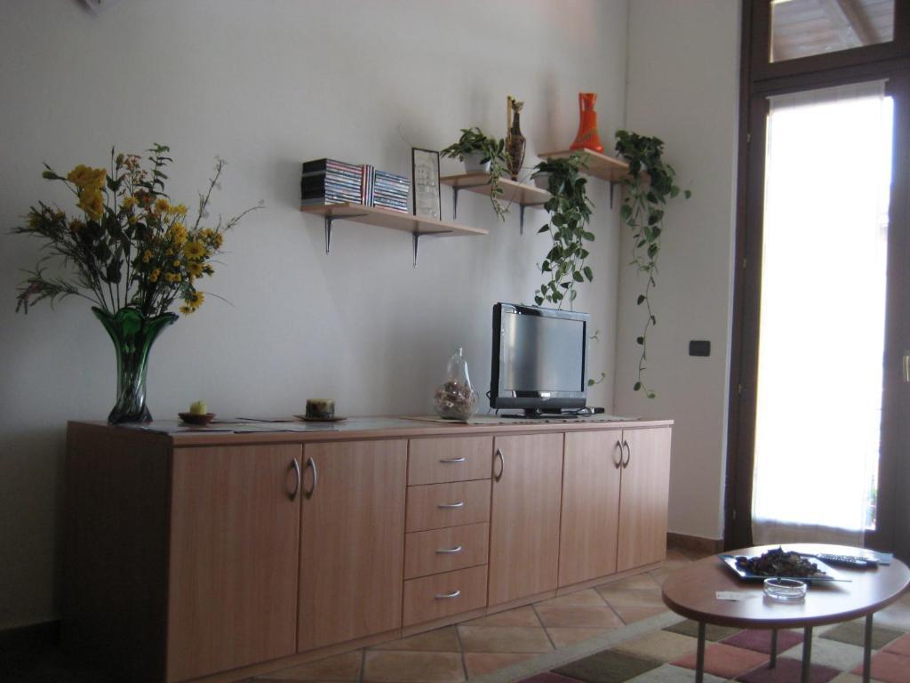 A Casa Da Franz Apartment Manerba del Garda Bilik gambar